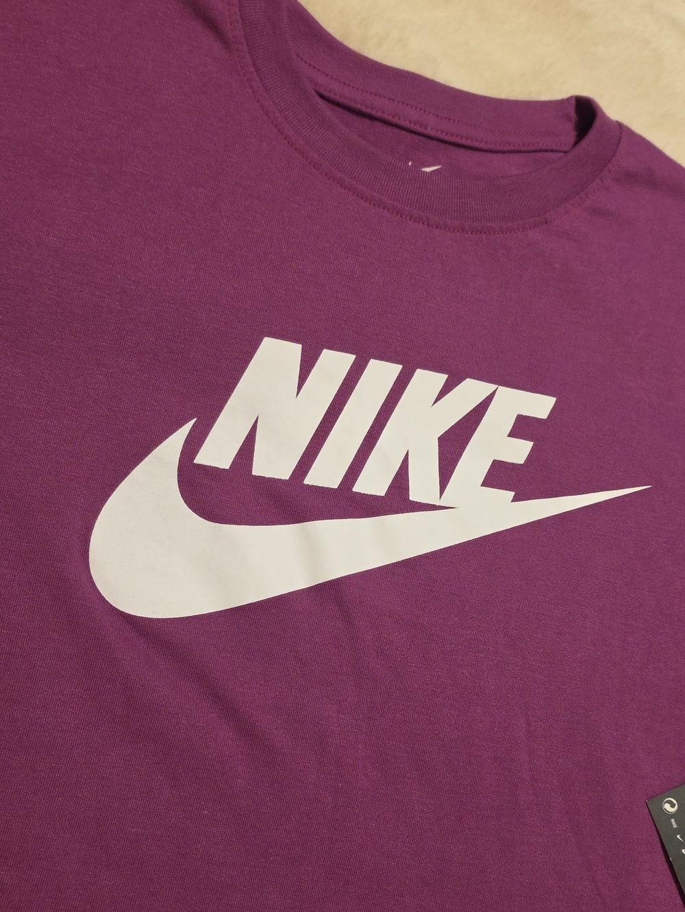 NWT Nike Purple Crop Logo Tee Juniors Size M - Picture 2 of 12